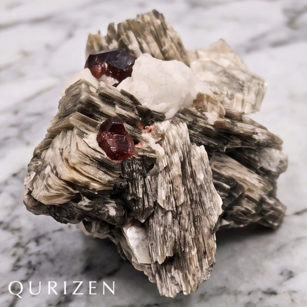 Garnet Star | Garnet on Mica with Feldspar – Pakistan