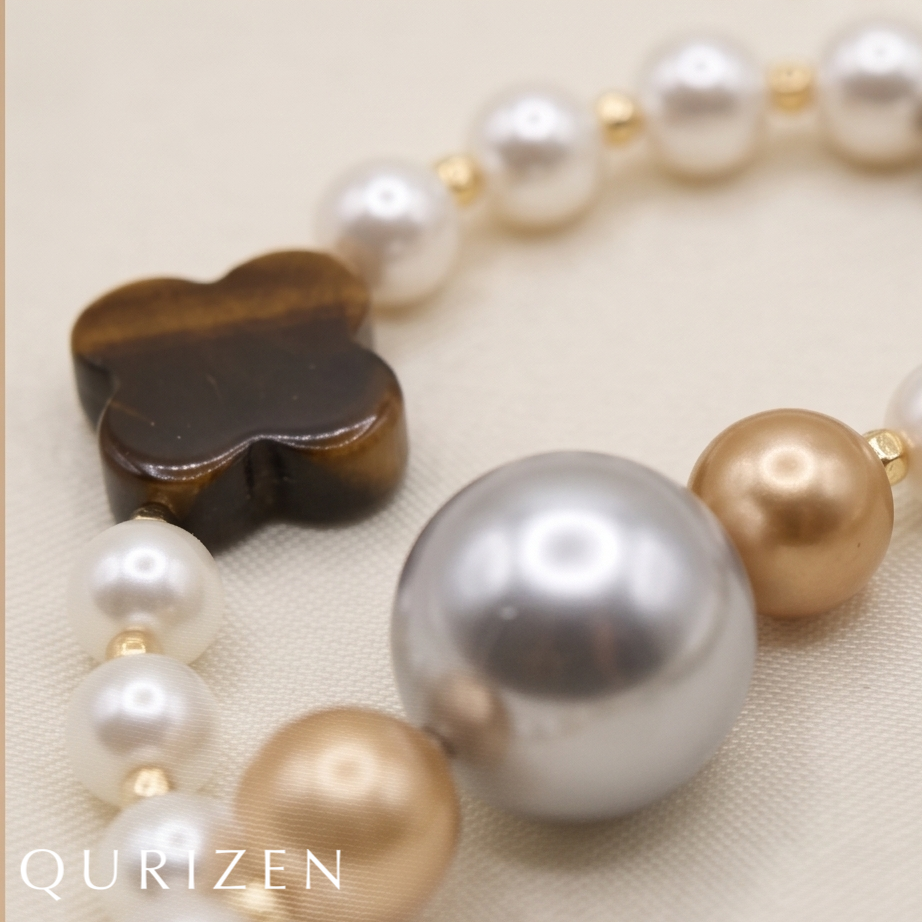 Handcrafted Freshwater Pearl & Tiger's Eye Clover Bracelet