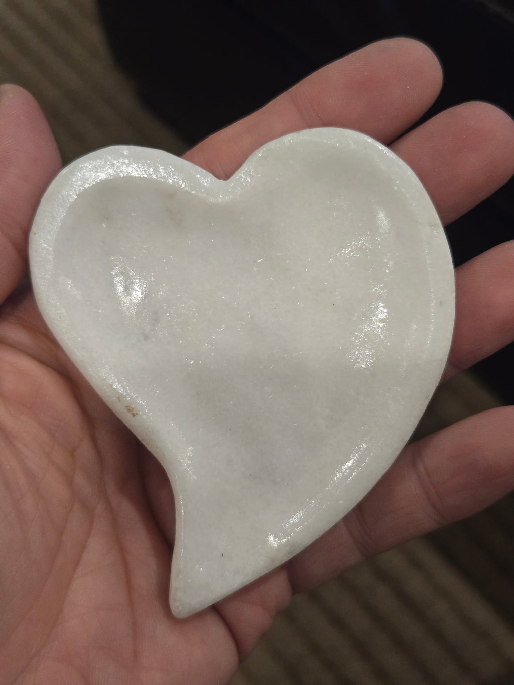 Crystal Heart Dish Carving — White Stone